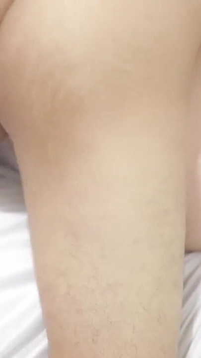 Indonesian girl, a Manchester City fan, gets fucked while watching football, the latest Indonesian porn | Clip 3