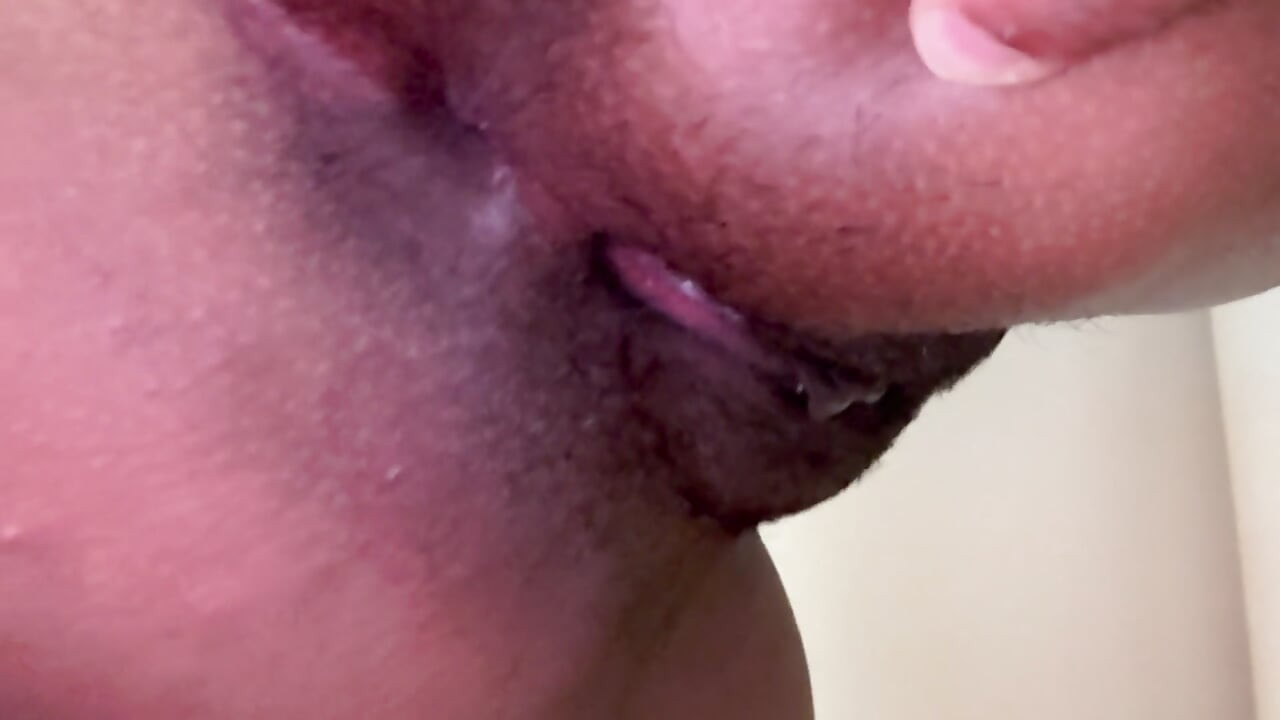 Desi college girl showing off her big boobies juicy pussy and ass anal show