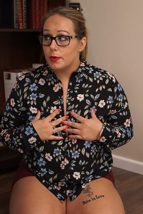 Ashley Rider - Braless Tutor - JOI