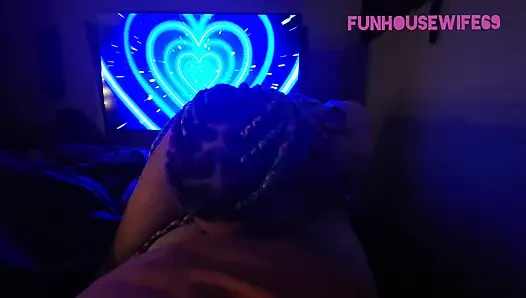 Holding my head and using me as fleshlight