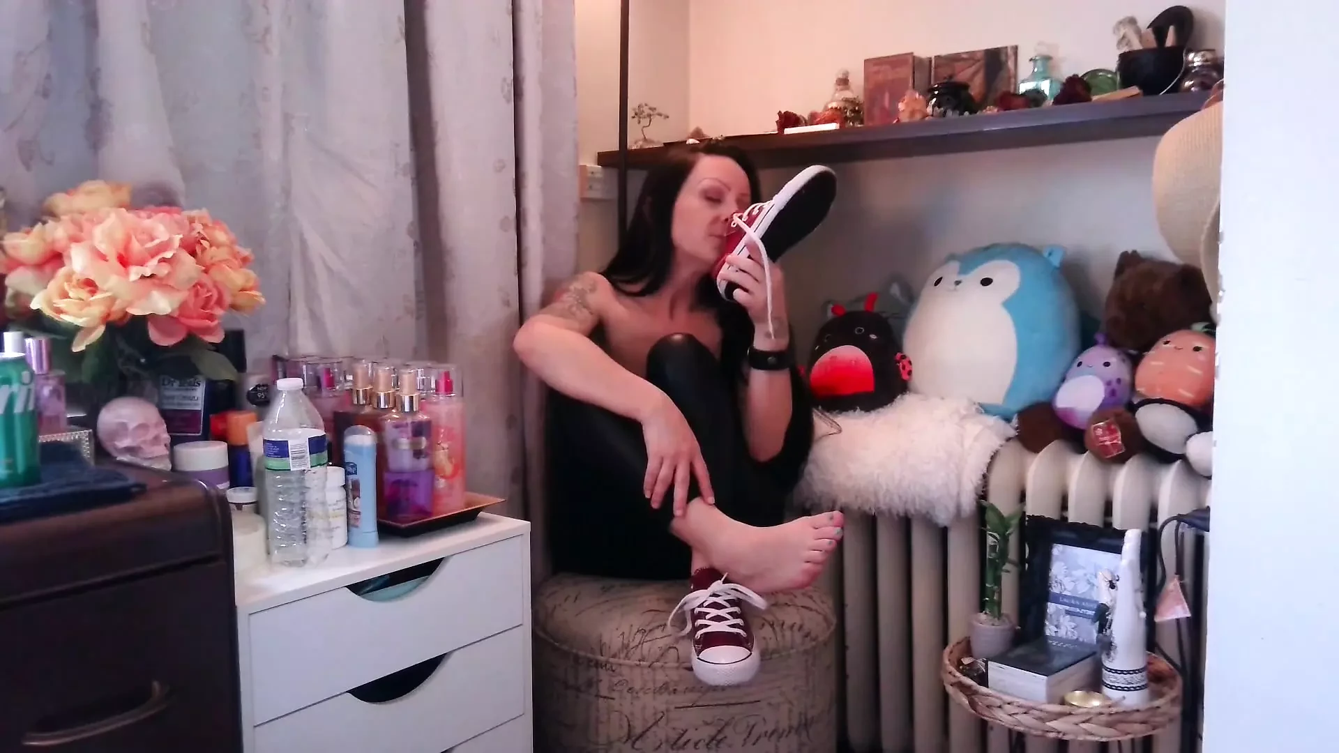 I Love to Lick My Own Feet