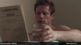 Сцена со знаменитостью-мужчиной James Norton и в сексуальной ванне