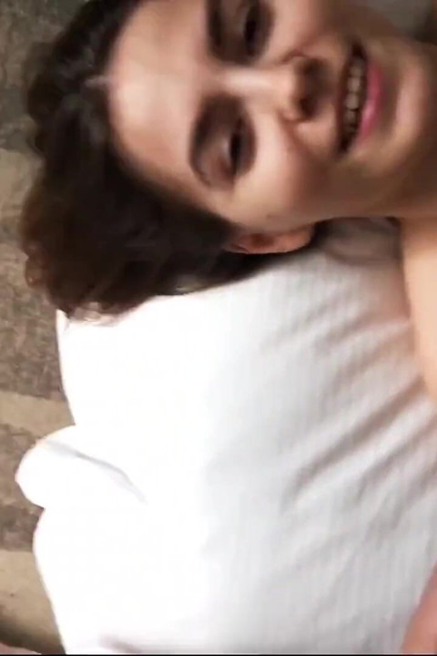 A Fan Wanted to Fuck Model and She Couldn't Refused Him