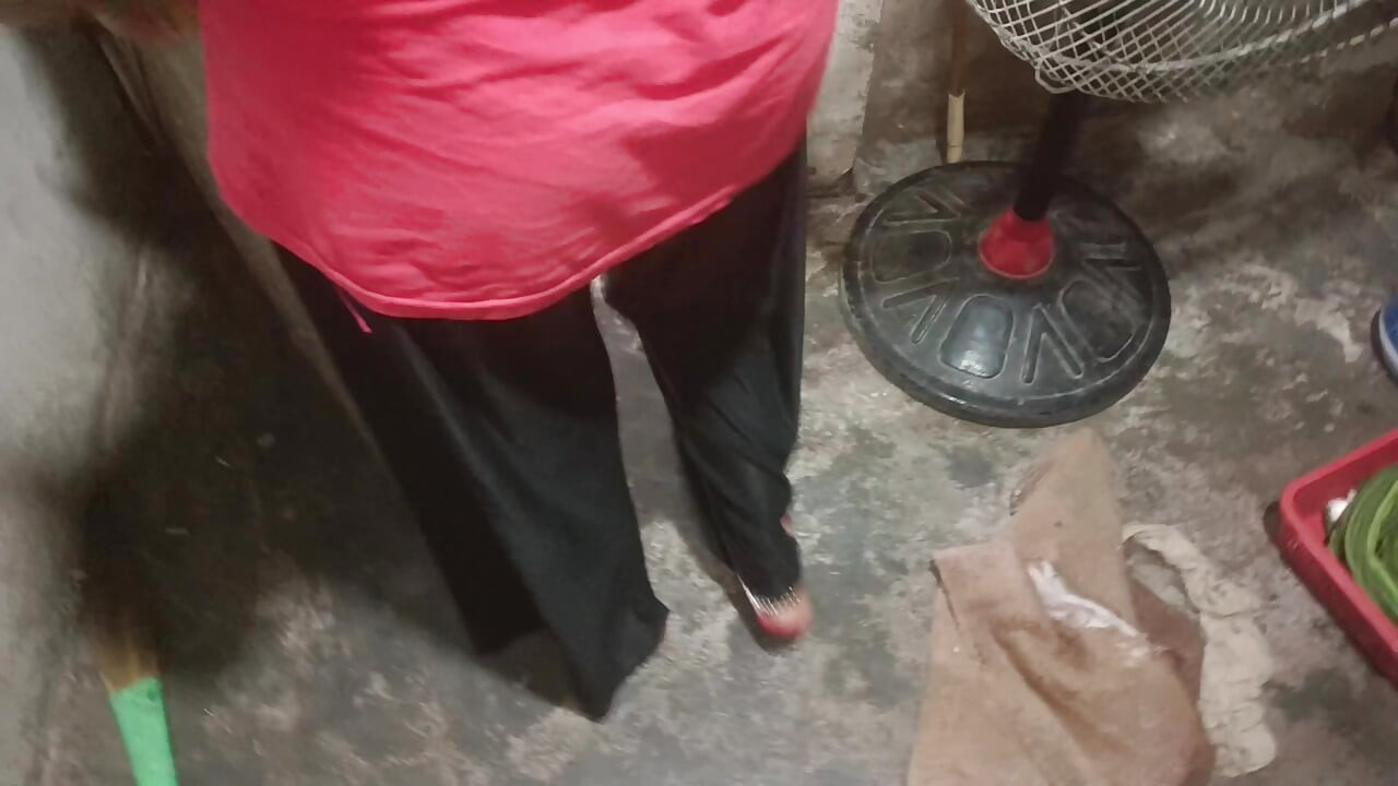 Stepsister's ass was hit when stepsister's husband went out of the house
