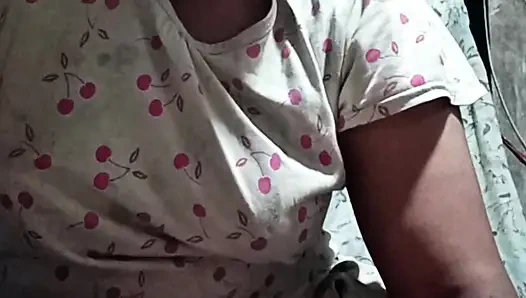 Raw & Real: Mohinis erste private Videoanruf-session