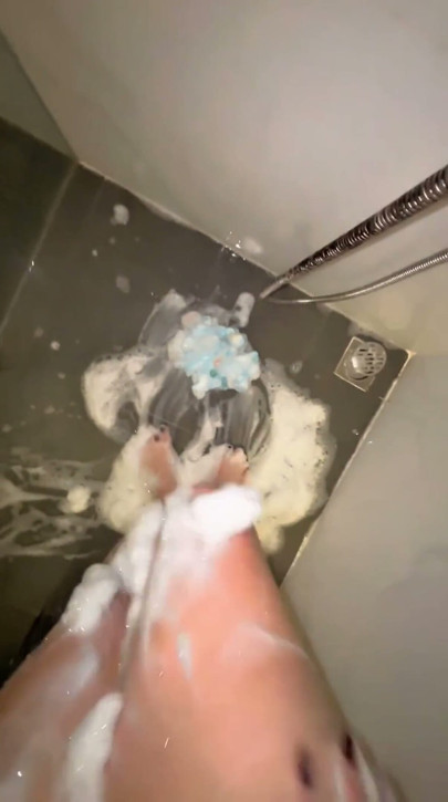 Shower Feet