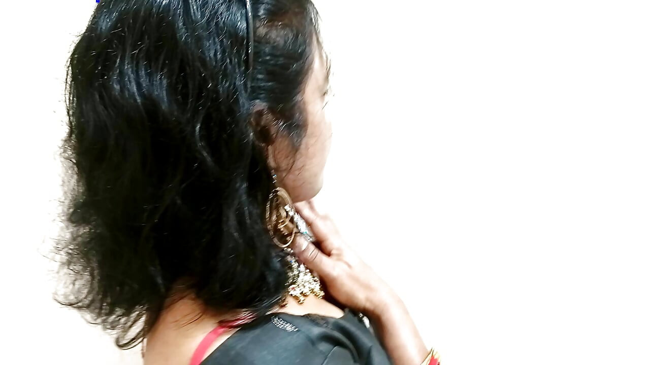 Indian Shrimoyee Bhabhi Full Night Hot Romantic Fucking with Army Man in Saree