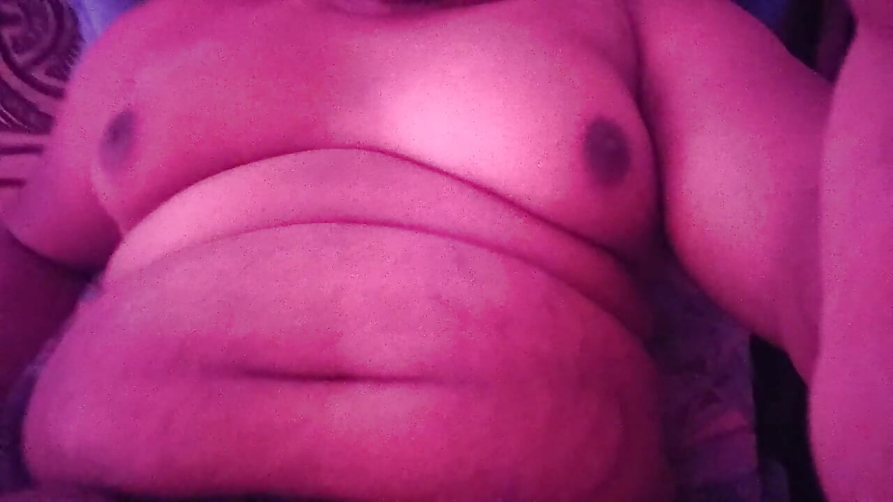 Omnigender BBW playing with theirself