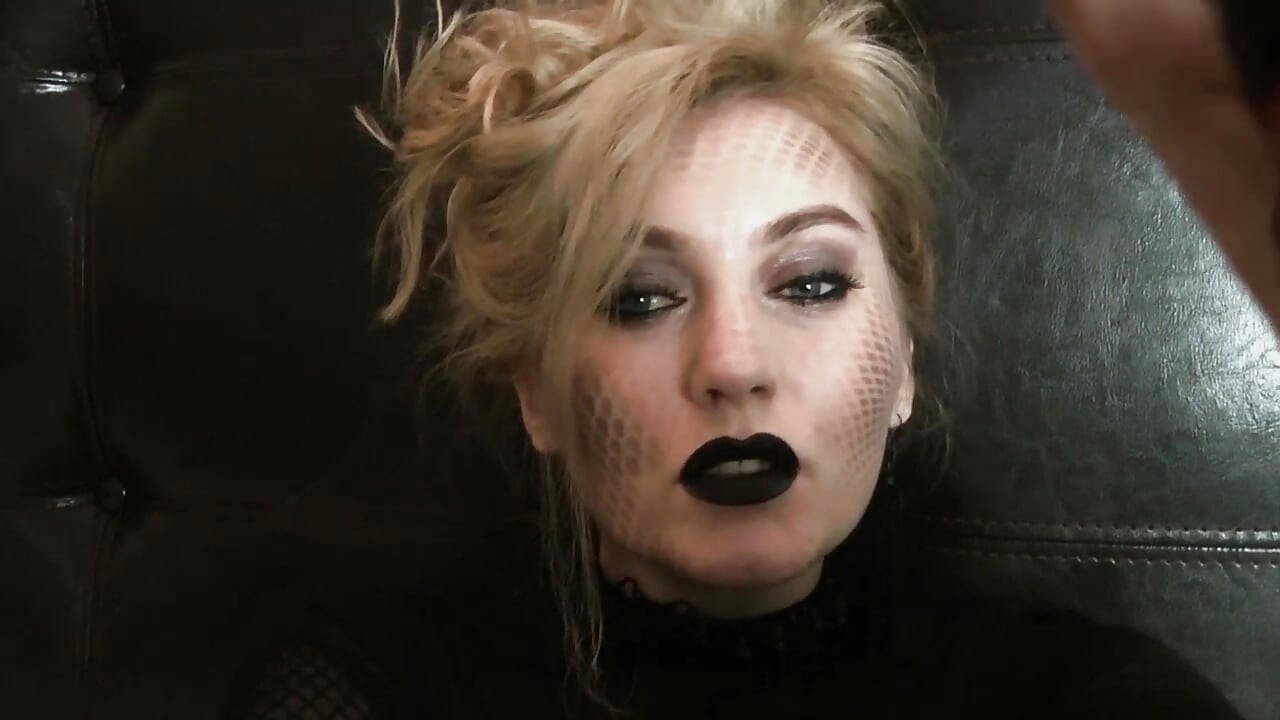 Di tempat tidur dengan pemburu