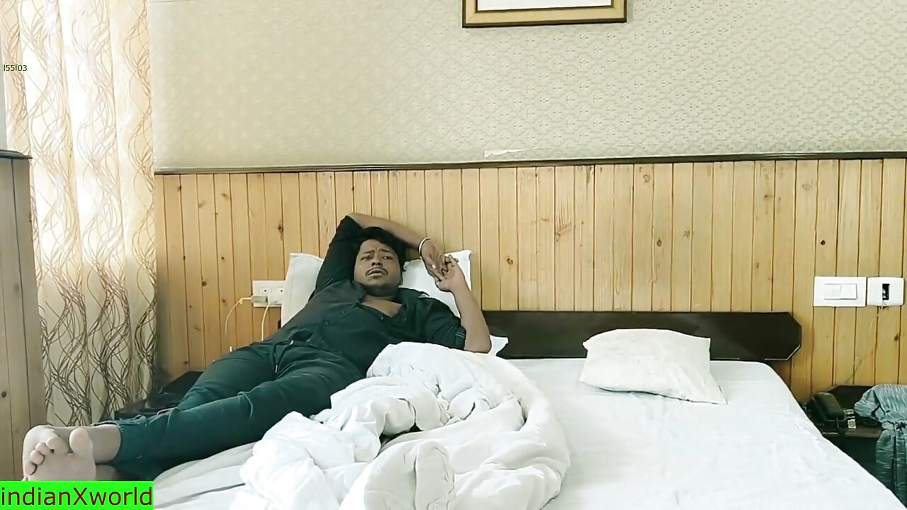 Bhabhi, proszę, rozbierz się teraz! Pulchny seks Bhabhi