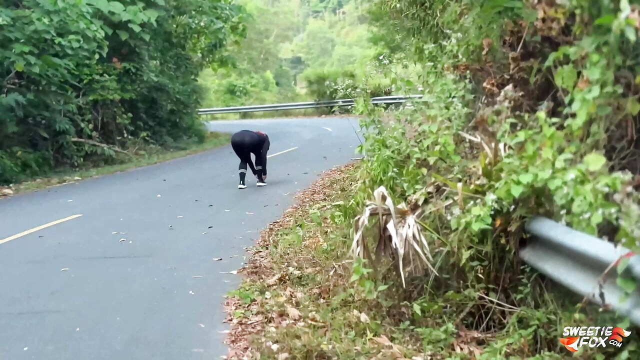 Met A Stranger On A Morning Run And Fucked Her