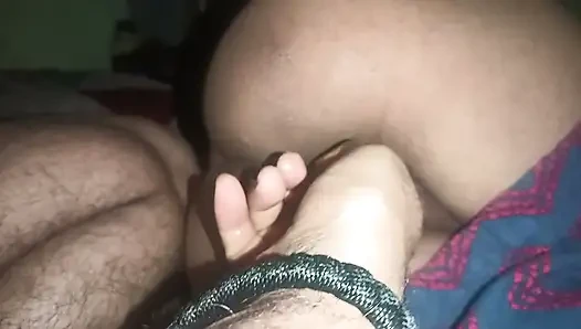 Desi Pooja Bhabhi had sex with the lights off