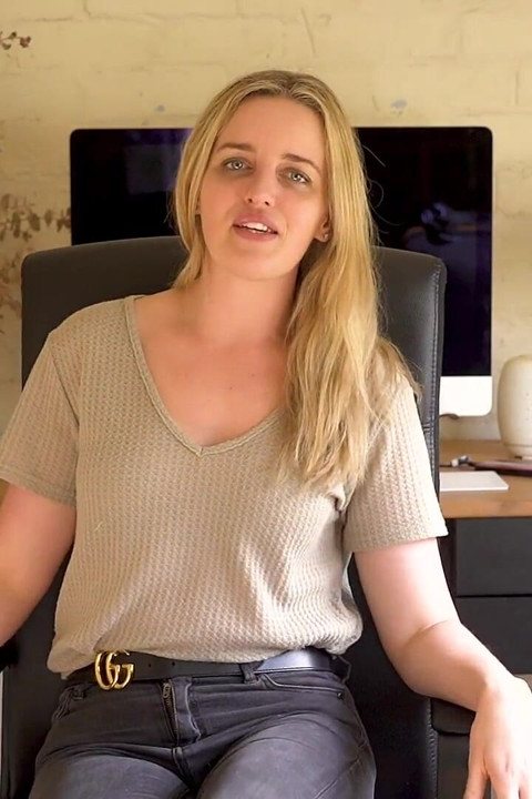 Röportaj: Charlie Forde'un yer aldığı porno düzenleme