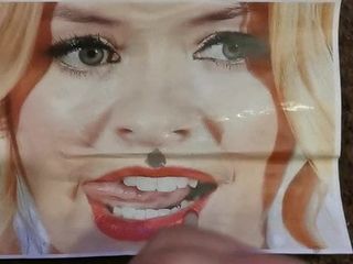 Holly Willoughby Cumtribute 179