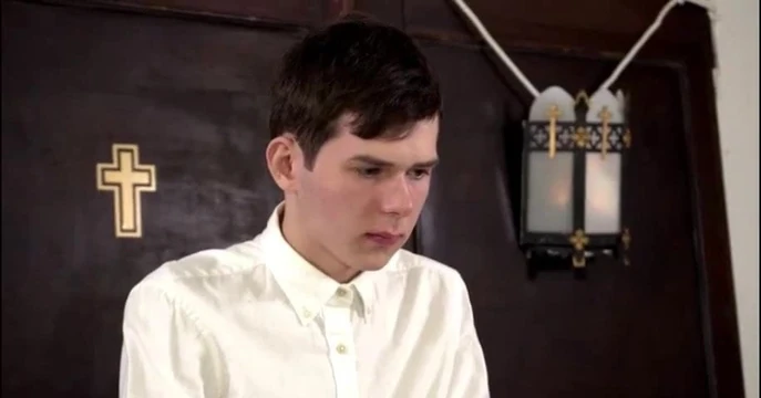 Alter boy gets barebacked by priest