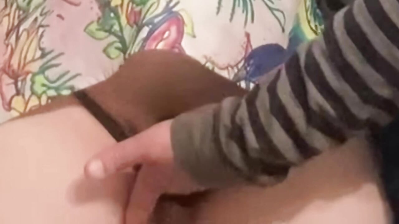 Aldatılan sapık genel olarak bebeğin amını parmaklıyor