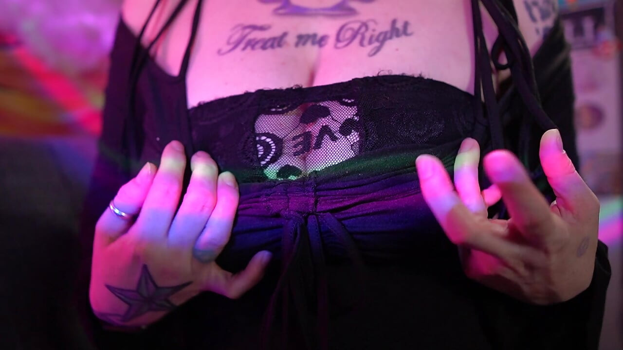 Late Late Anti No Nut November