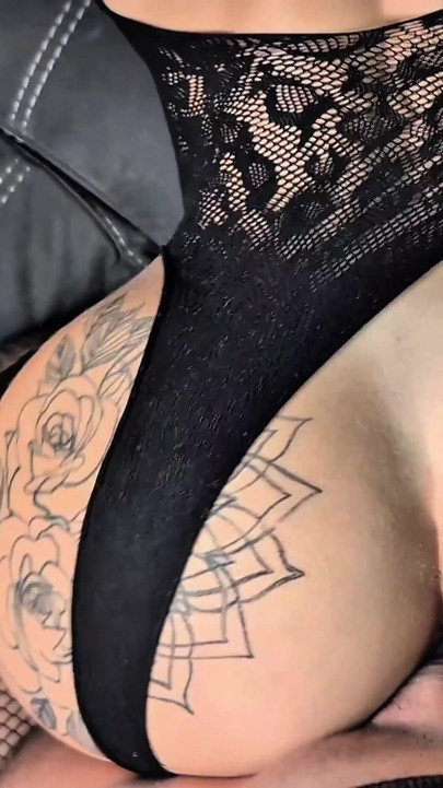 My stepsister teases me with her ass! I can't resist and her well! | Clip 2