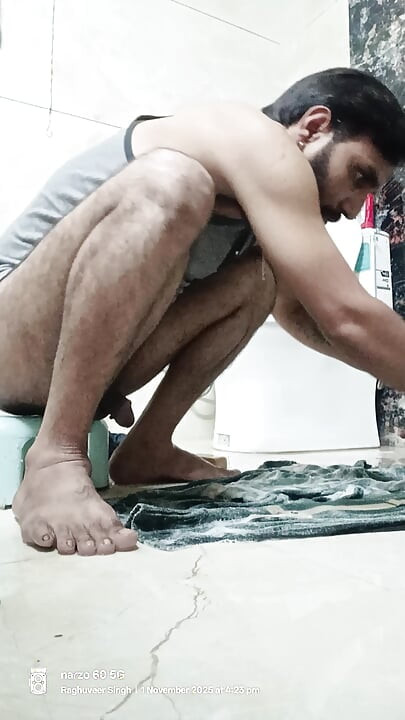 Indijski Desi Boy Show Vrijeme tuširanja