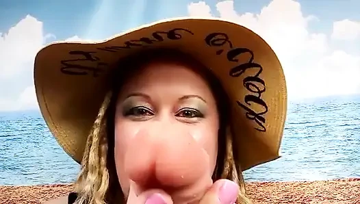 У сисси арахисовый клитор, у настоящих мужчин большие толстые сочные члены