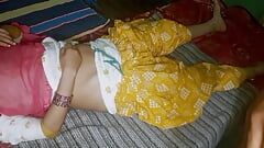 भारतीय लड़की मेरे साथ चुदाई कर रही है - अप्रत्याशित सेक्स