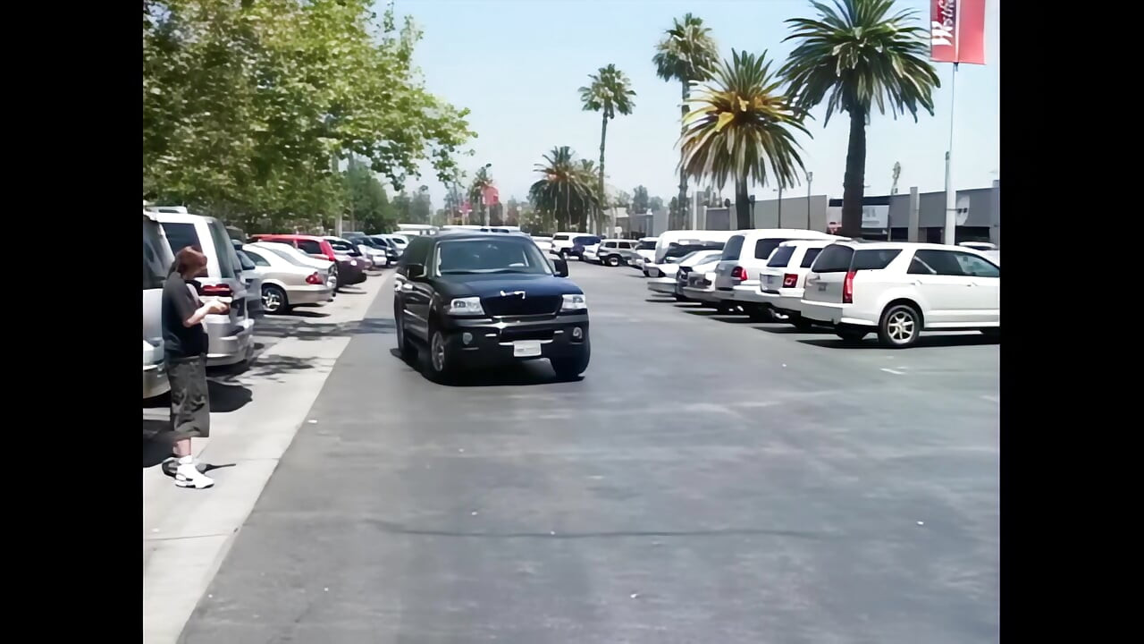 آني كروز: الرغبة في الثلاثيات، الرغبة في الحصول على الزب في طيزها