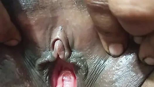 Младший брат трахнул жену старшего брата.