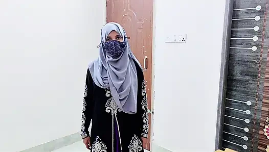 Hijabi stepmom need big dick for face fuck so stepson help her hot xxx