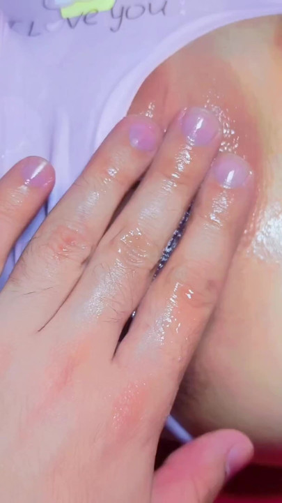 Squirting pink pussy of an 18-year-old girl. | Clip 3