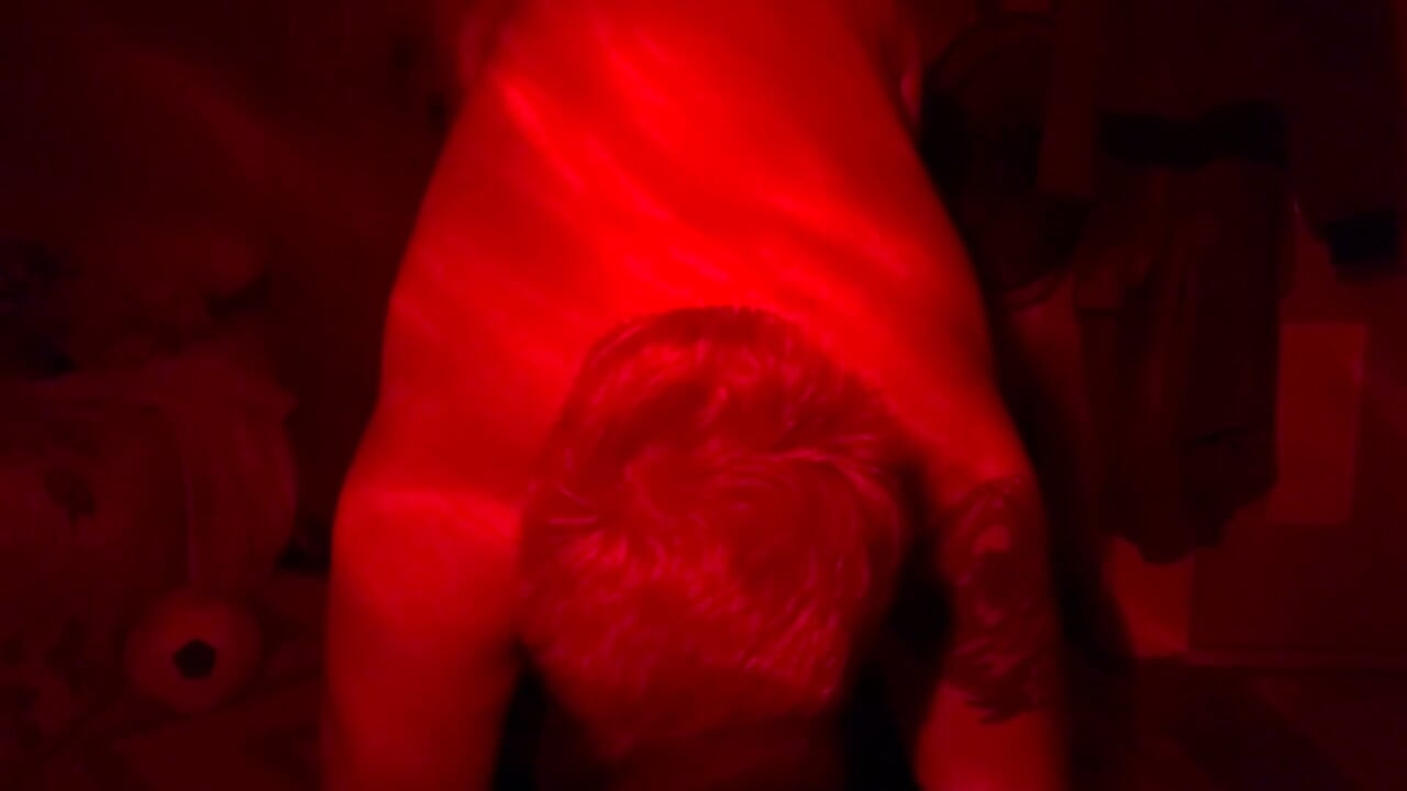 Estiramientos desnudo - FTM, sin sonido, POV