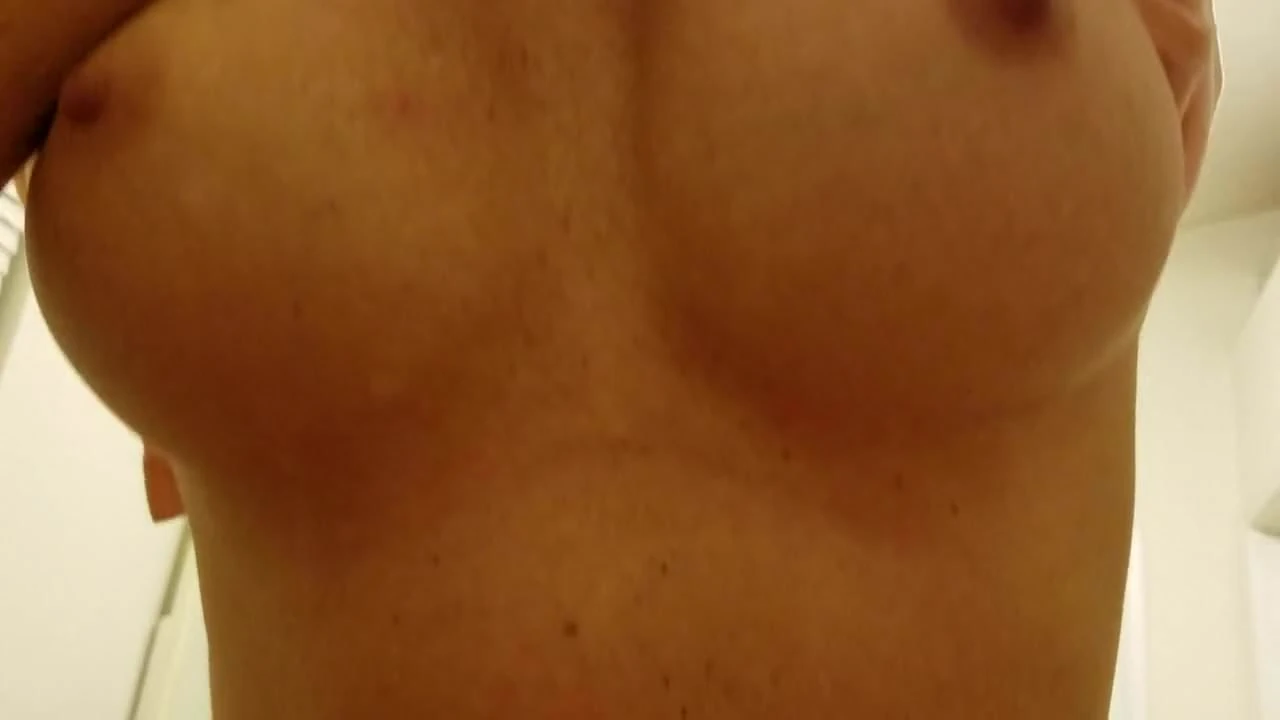 完美的胸部 1