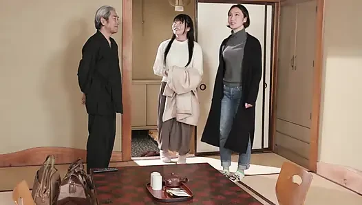 A163F01 A 2-night, 3-day hot spring trip. A beauty dyed in the sweet pleasures of an abnormal world!