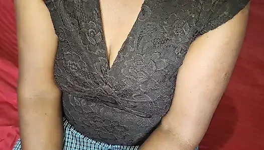 Heiße und freche MILF show am morgen