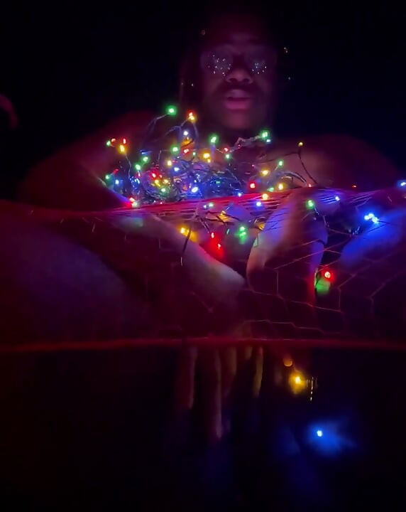 Ebony BBW Masturbates Christmas Edition