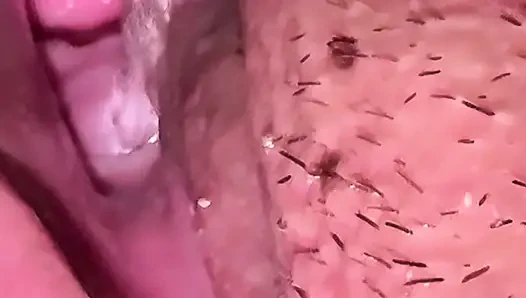 Brunette Squirt: Magic Fingers and Uncontrolled Squirts
