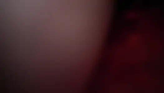 BBW-riesin Findet Dich in Ihrer Unterwäsche Und Bestraft Dich