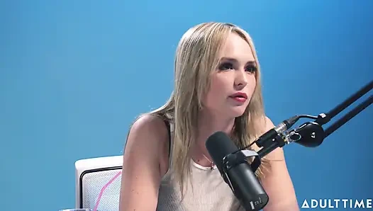 Lilly Bell teşhircilik, seks ve güçlendirme | Adult Time Podcast