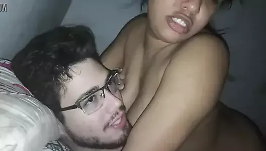 18 year old brunette big saggy tits from New York United States fucking her stepbrother