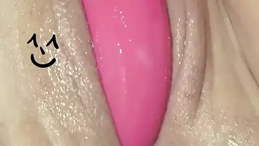 UHD quality wife use toy on wet pussy cum & moan