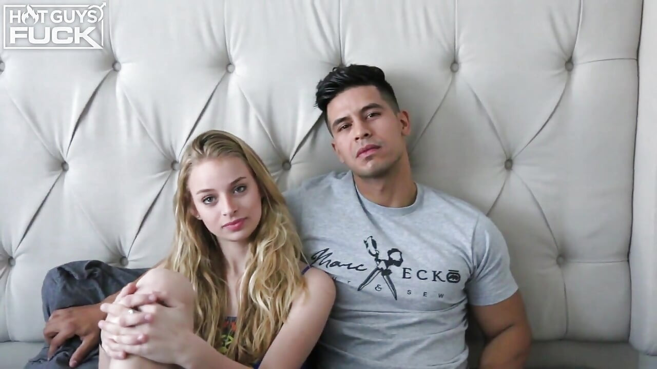 Mega-latino-model jock fickt seine erste amerikanische blondine