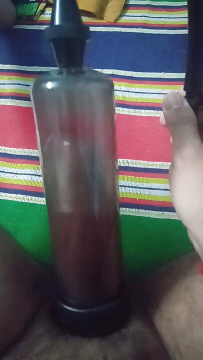 Extremely enlarged pumping dick
