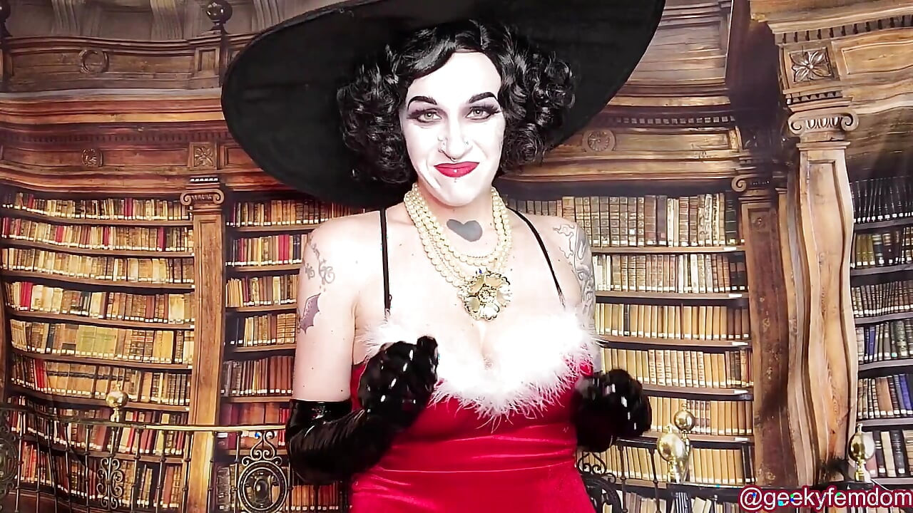Lady Dimitrescu Holiday Gift