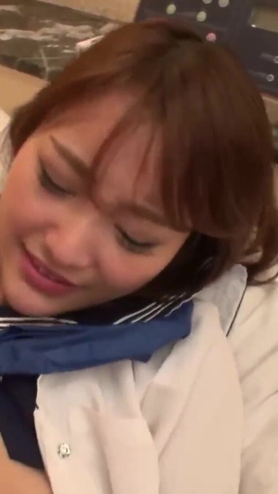 Risa - A Locally Famous S-Class Beautiful Girl. The Waitress 3 | Clip 2