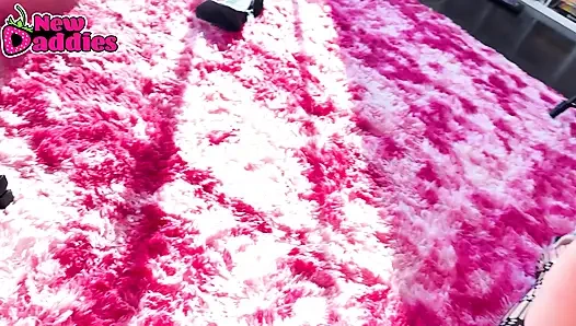 Nikki knightly nyepong kontol pov