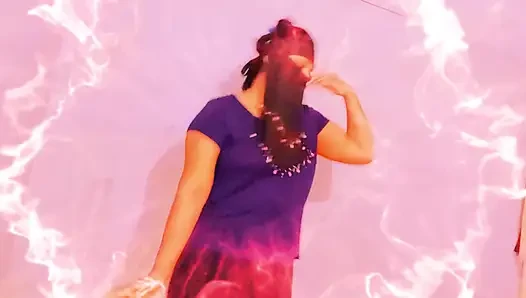 Desi sexy dance with my Girlfriend