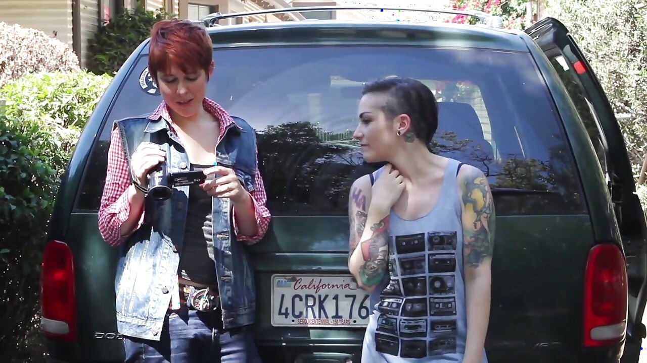 Lezbejska intenzivna ljubav