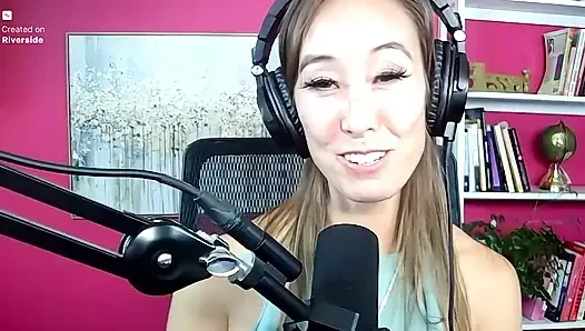 Trikepatrol röportajı - Christy Love (papaz, yetişkin sanatçı ve komedyen!)
