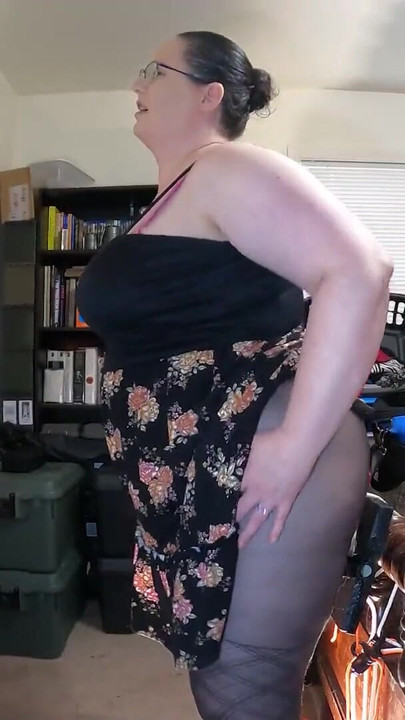 Thick MILF in Pantyhose Fucking Large Dildo Strapped to Bed | Clip 1