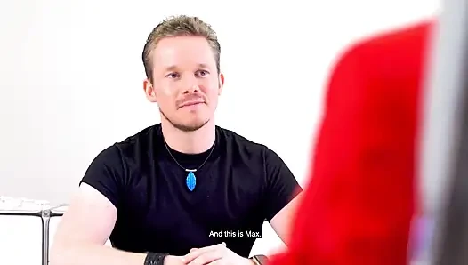Ateşli Alman orta yaşlı seksi kadın Sophie Logan saf kullanıcıyı sikiyor!