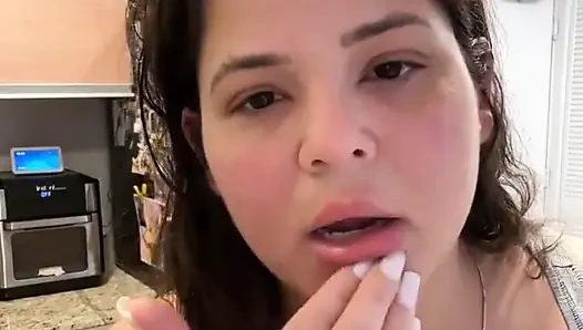 Live Stream with Dani Valentina